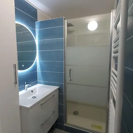 Apartment 3 Pieces Vue Mer - *